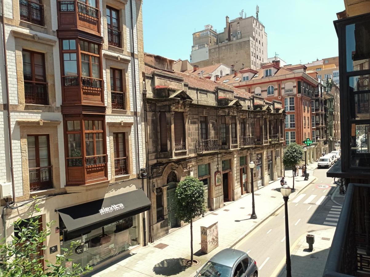 Hospedaje Don Pelayo Gijon Bagian luar foto
